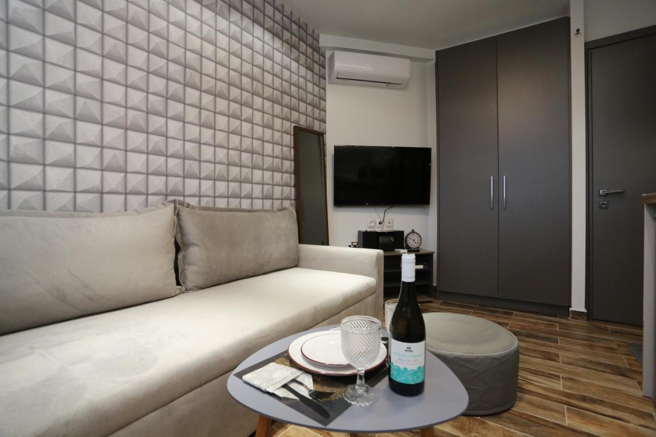 La Larissa Luxury Apartments Dafne 외부 사진